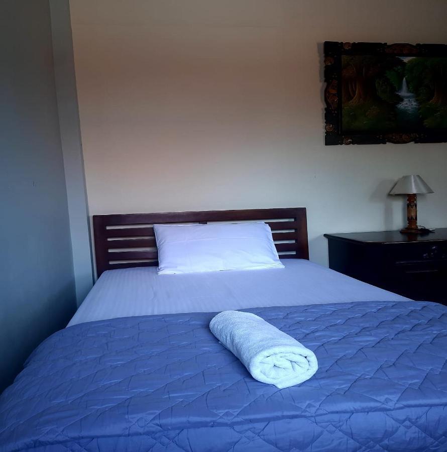 The Reinhold Guesthouse Bali Kerobokan Buitenkant foto