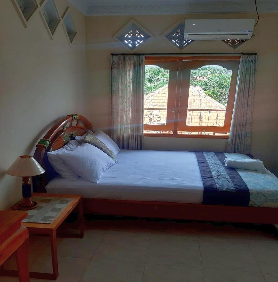 The Reinhold Guesthouse Bali Kerobokan Buitenkant foto