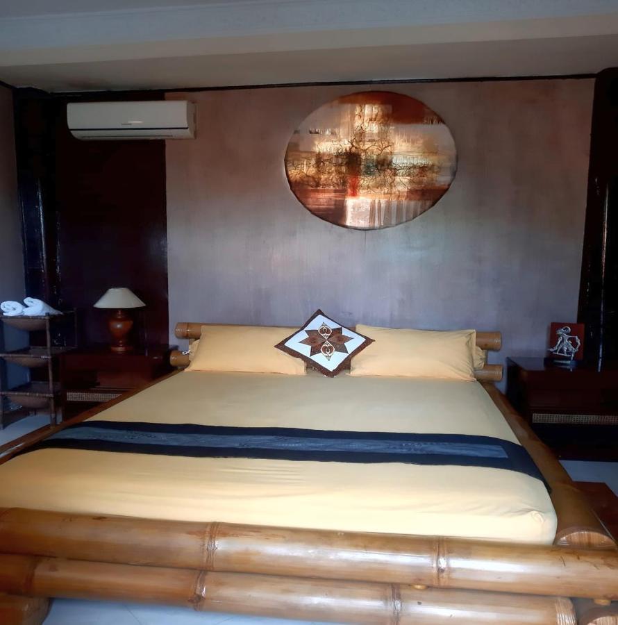 The Reinhold Guesthouse Bali Kerobokan Buitenkant foto