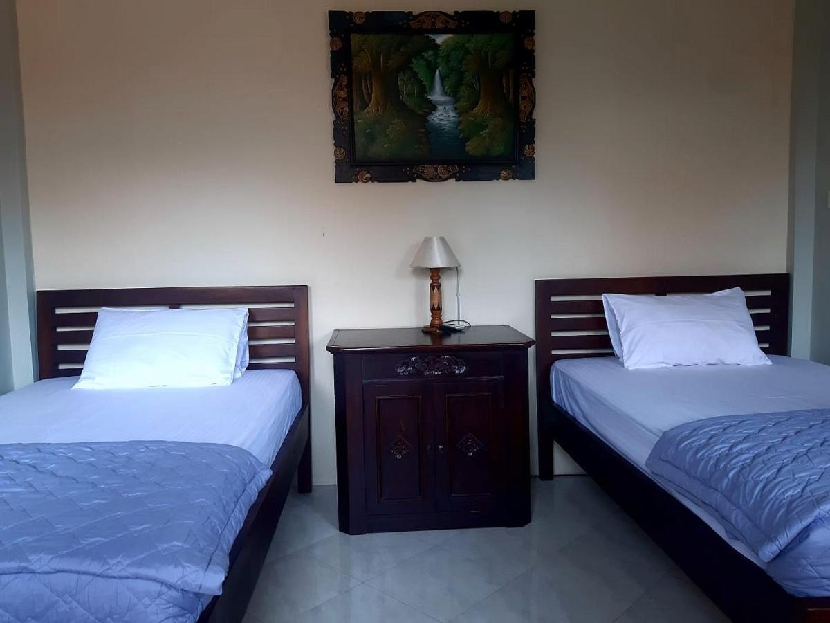 The Reinhold Guesthouse Bali Kerobokan Buitenkant foto