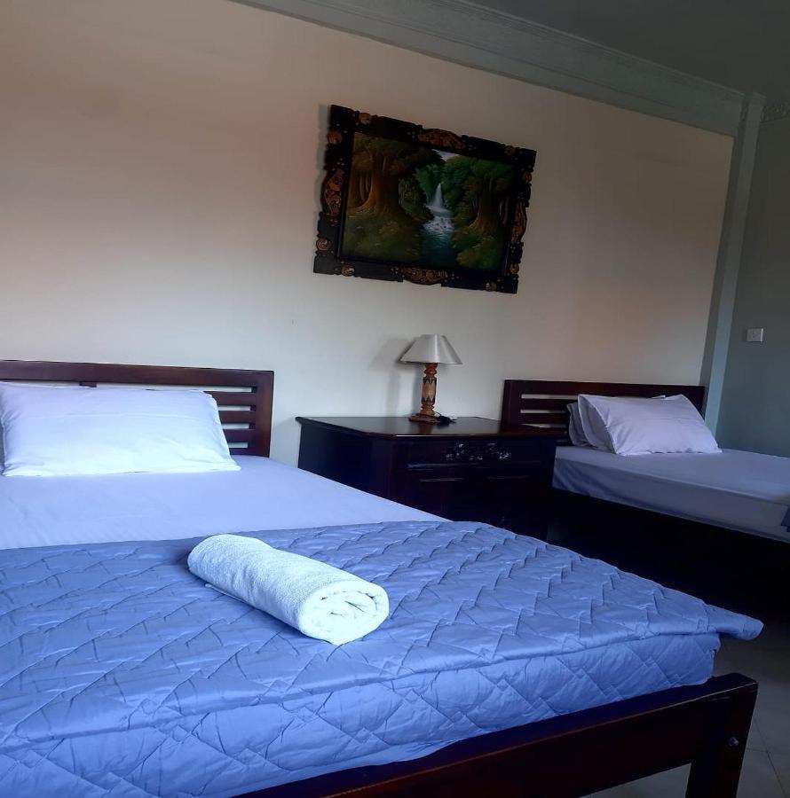 The Reinhold Guesthouse Bali Kerobokan Buitenkant foto