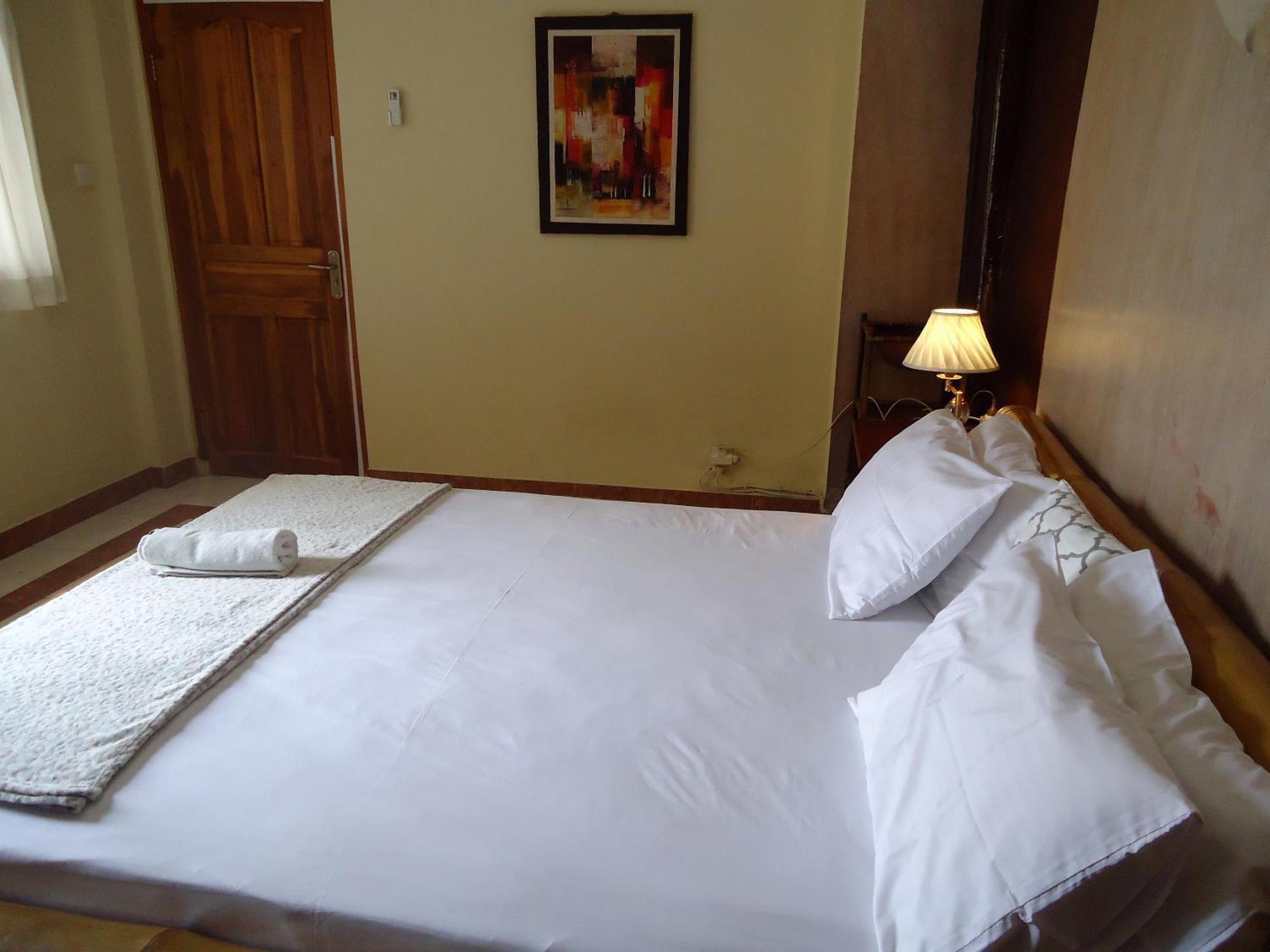 The Reinhold Guesthouse Bali Kerobokan Buitenkant foto