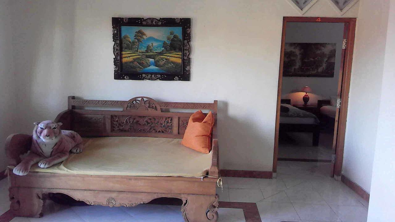 The Reinhold Guesthouse Bali Kerobokan Buitenkant foto