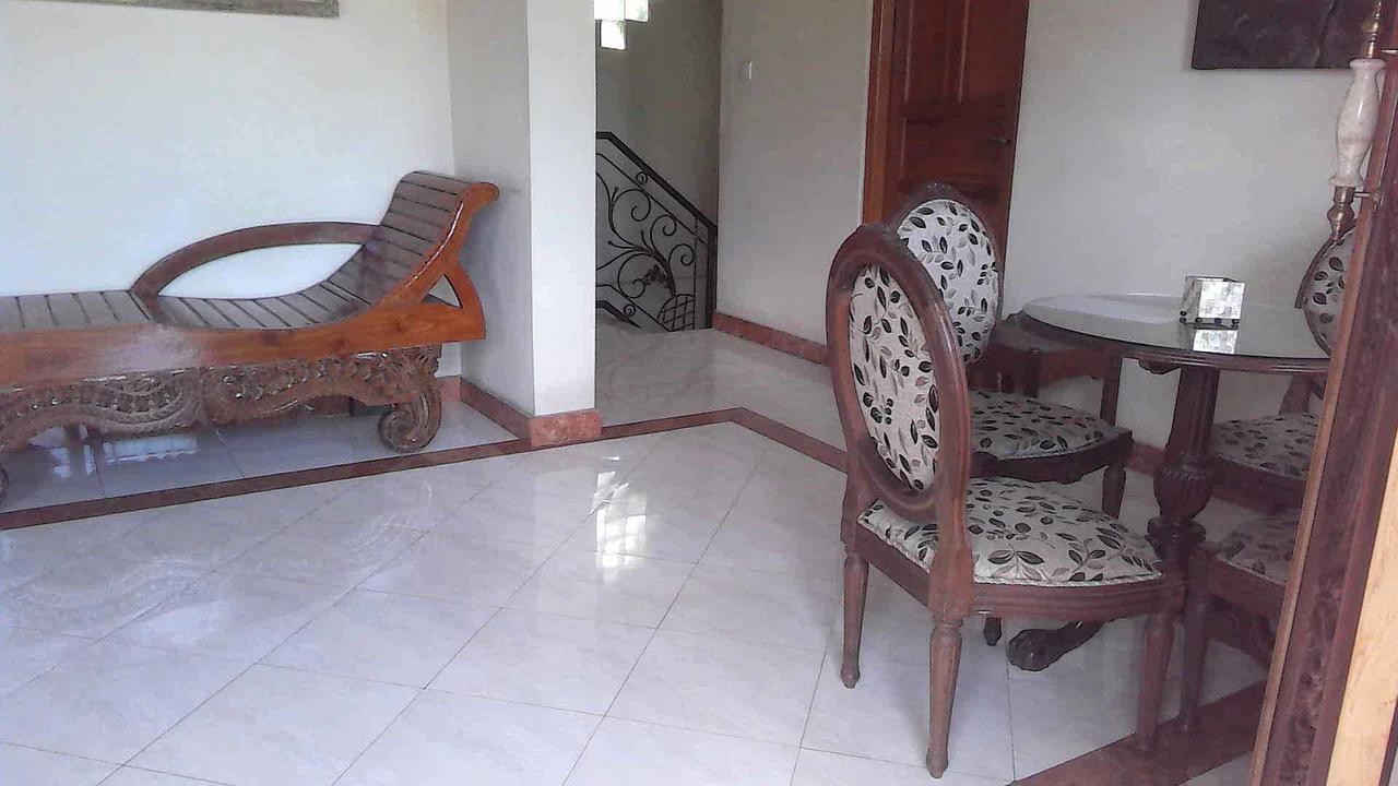 The Reinhold Guesthouse Bali Kerobokan Buitenkant foto